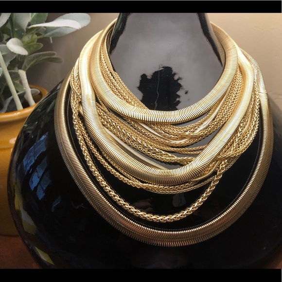Jewelry - Kendra Scott large gold layered necklace Jewelry - Kendra Scott large gold layered necklace